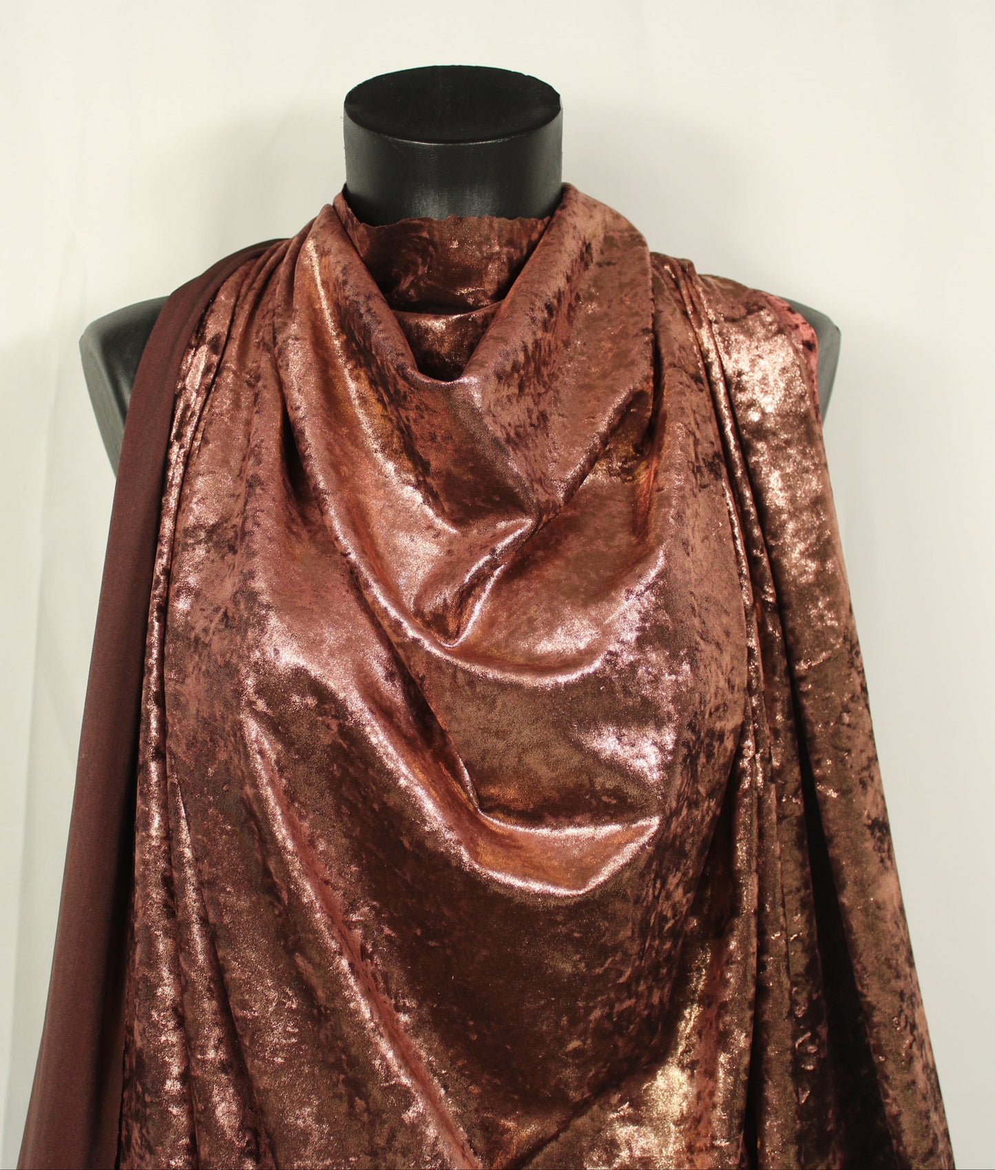 Tissu maille velours frappé - cuivre - photo 4/4 | So Tissus