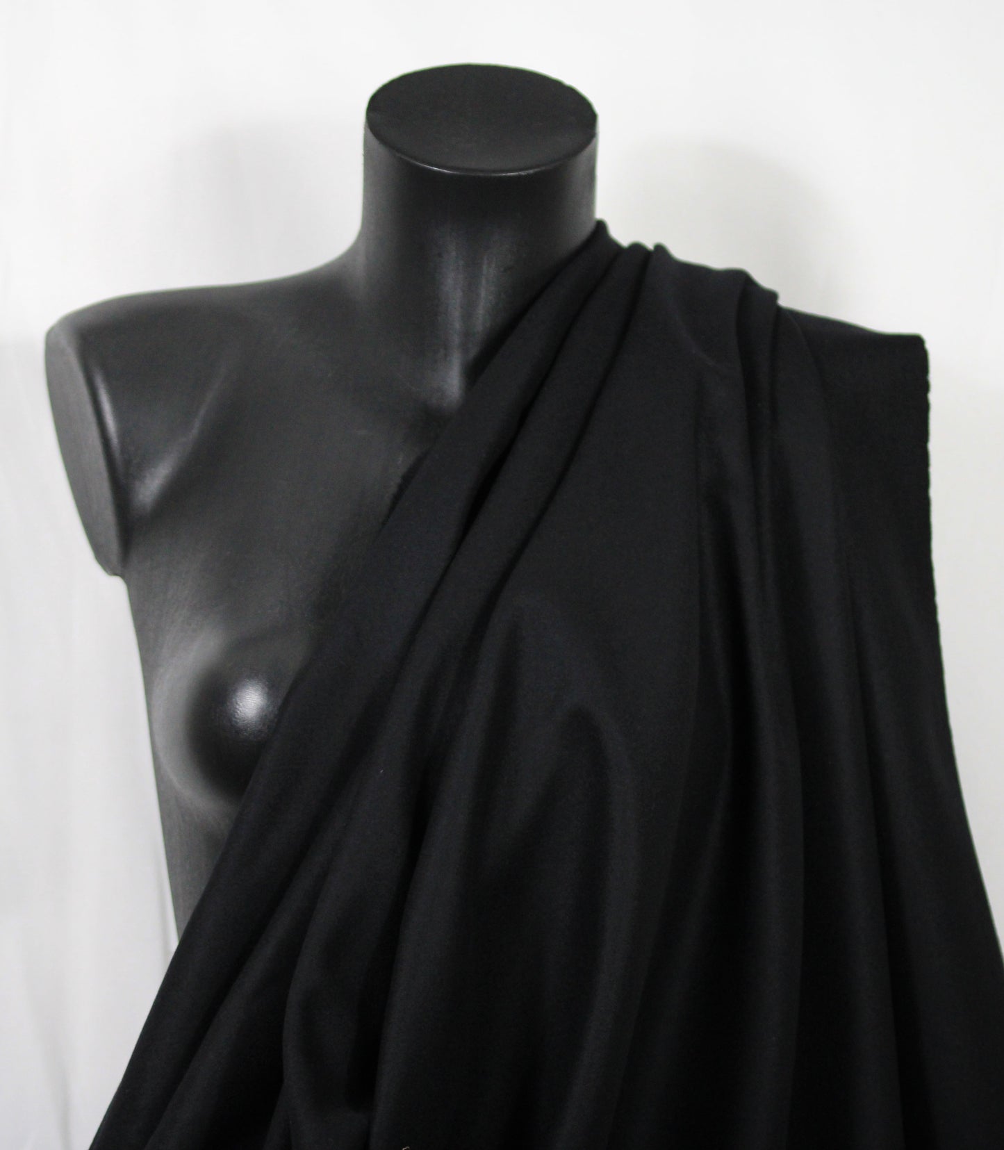 Tissu drap de laine et cachemire - noir - photo 4/4 | So Tissus