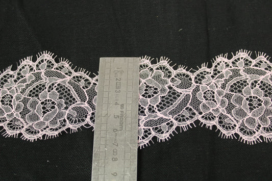Galon - dentelle rose pâle - photo 2/2 | So Tissus
