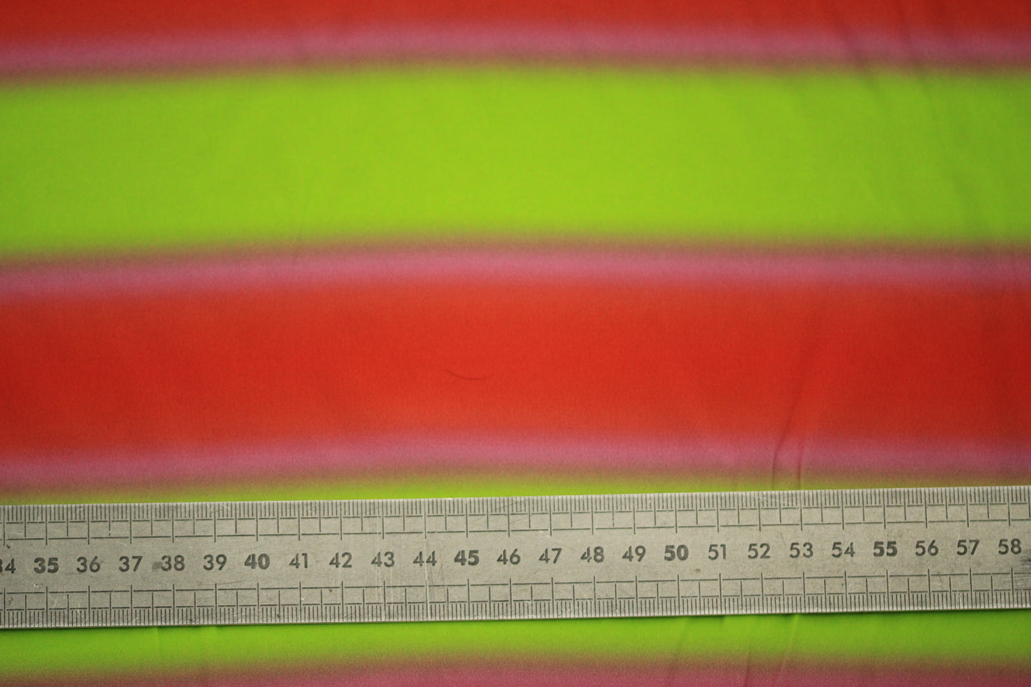 Tissu viscose - à rayures dégradés - jaune, orange et rose