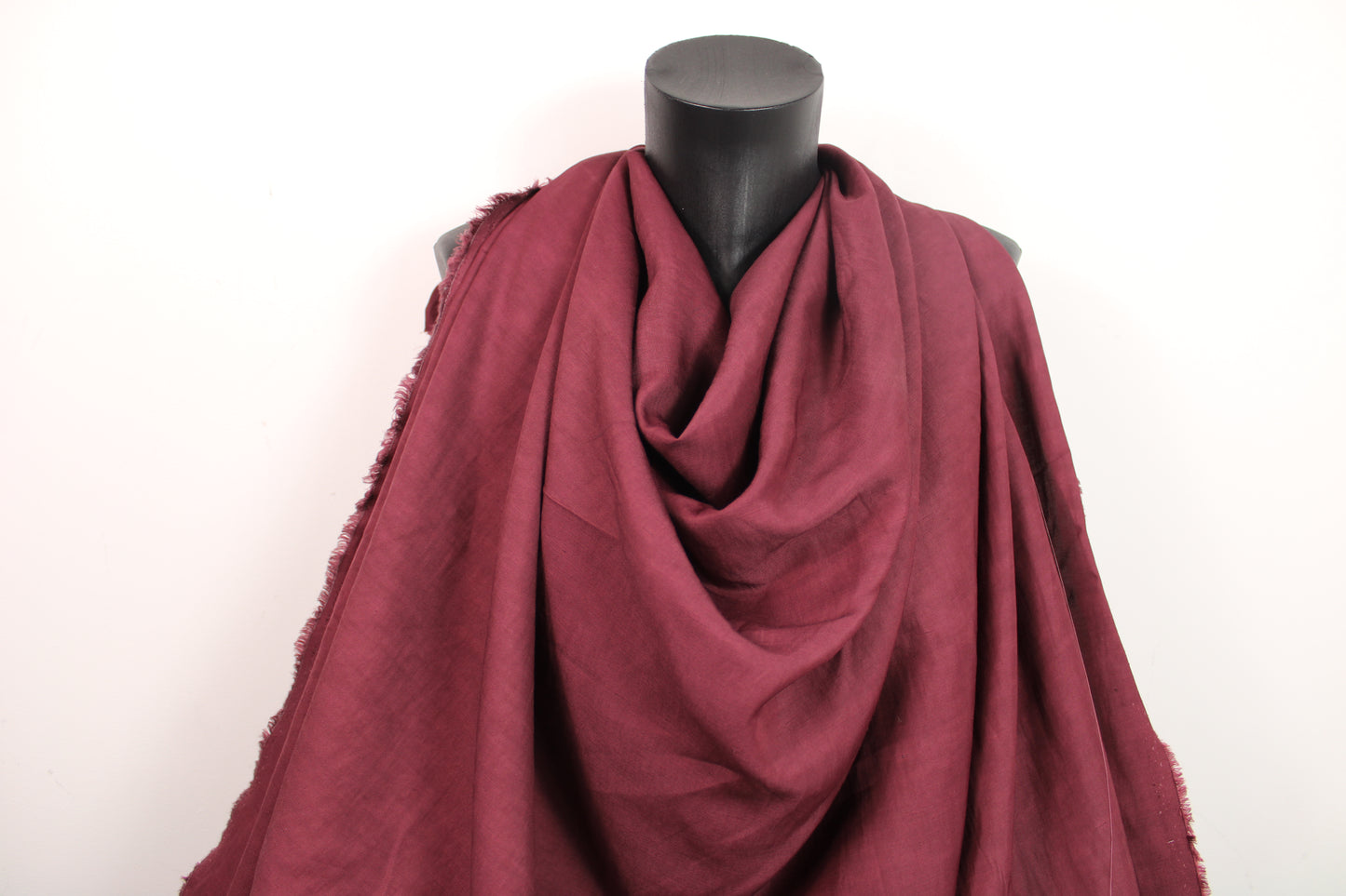 Tissu lin viscose - lie de vin - photo 4/4 | So Tissus