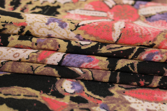 Tissu crêpe georgette - imprimé fleuri - ton rose et noir - photo 2/4 | So Tissus