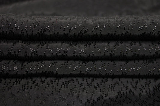 Tissu viscose - effet brodé - noir - photo 2/4 | So Tissus