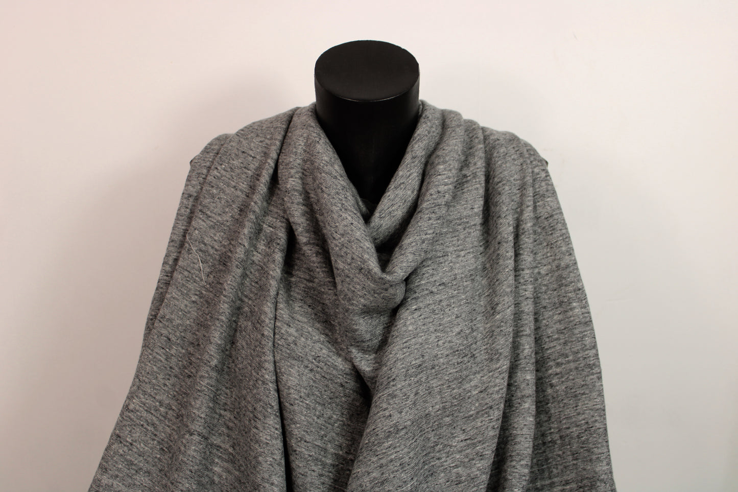 Tissu jersey molletonné - gris chiné foncé - photo 4/4 | So Tissus