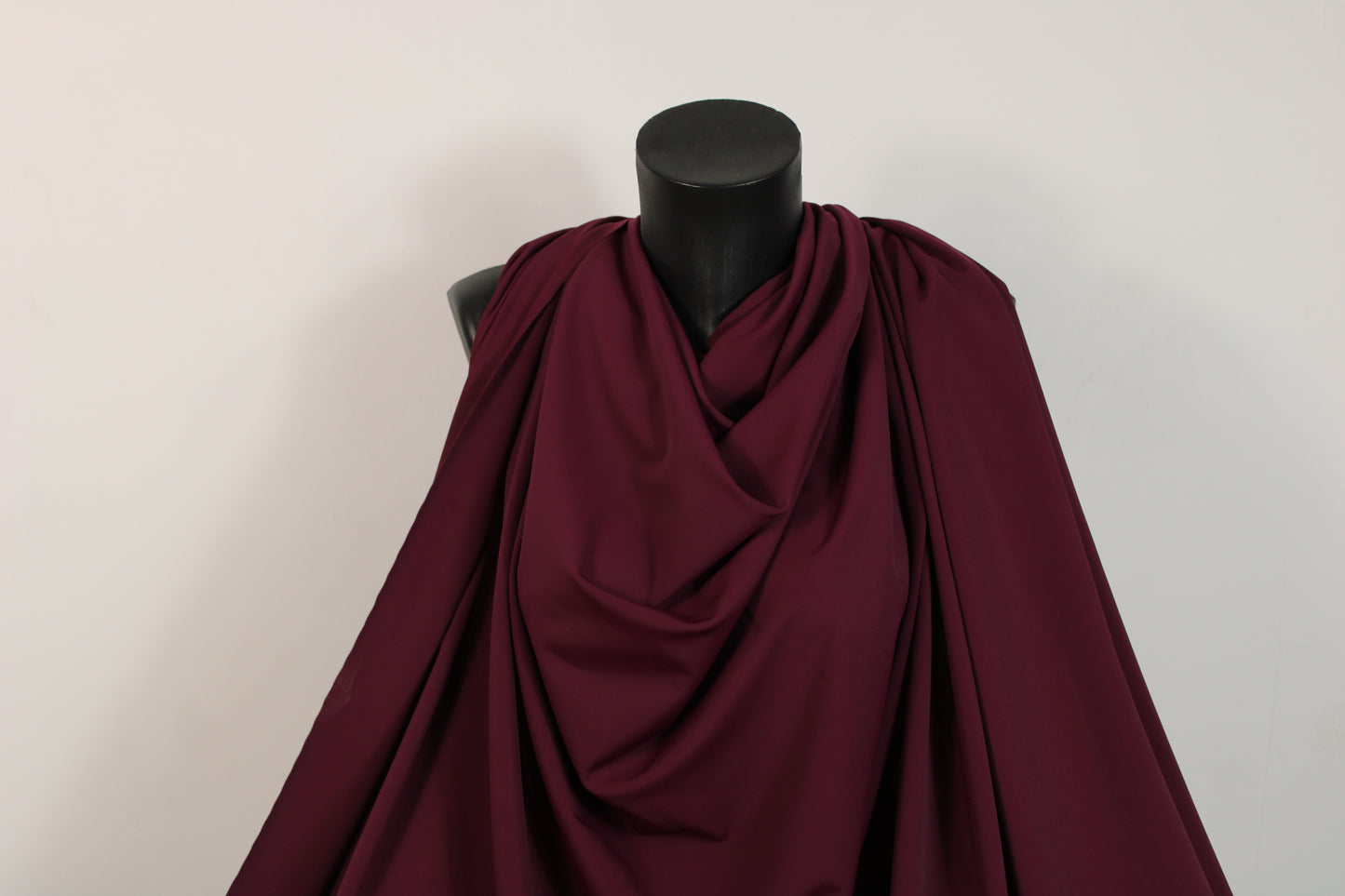 Tissu maille maillot de bain - prune - photo 4/4 | So Tissus