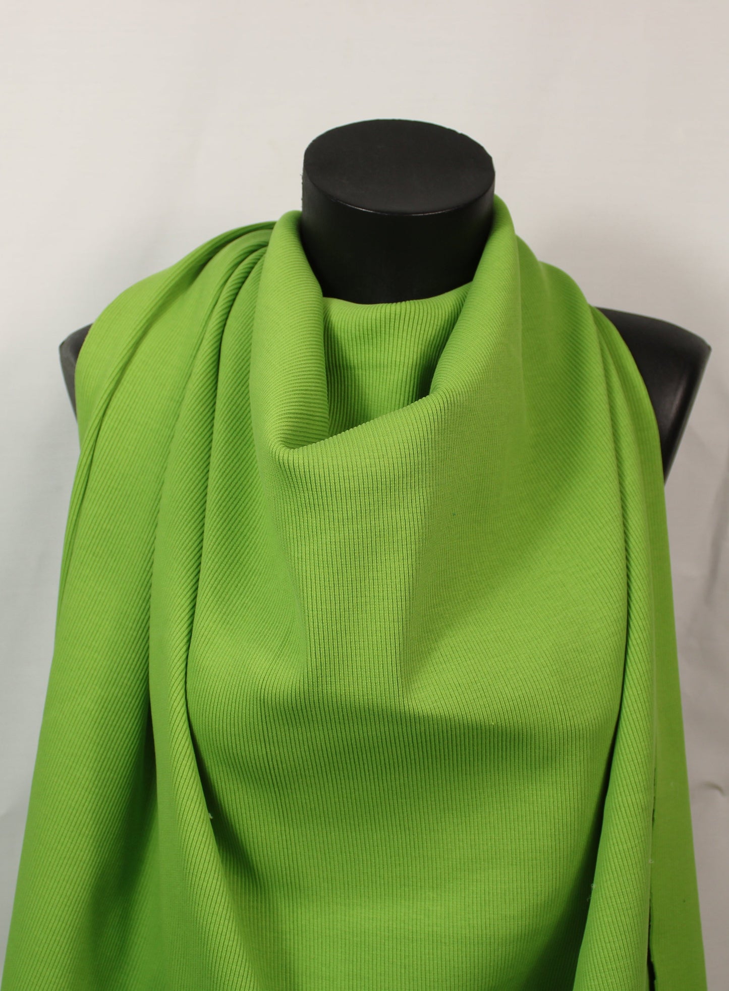 Tissu maille coton côtelé stretch - vert pomme - photo 4/4 | So Tissus