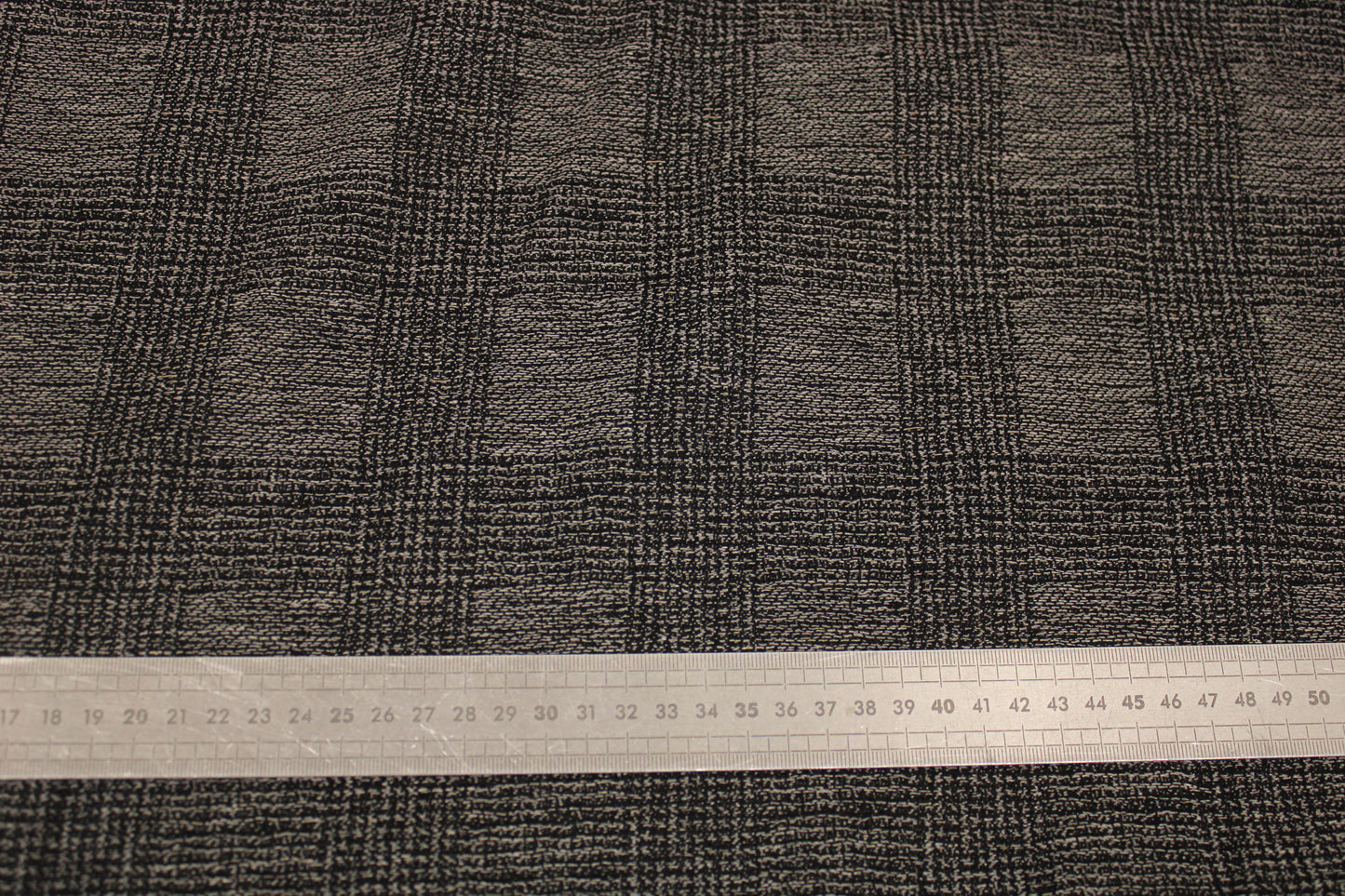 Tissu toile - denim à carreaux - gris et noir - photo 5/5 | So Tissus