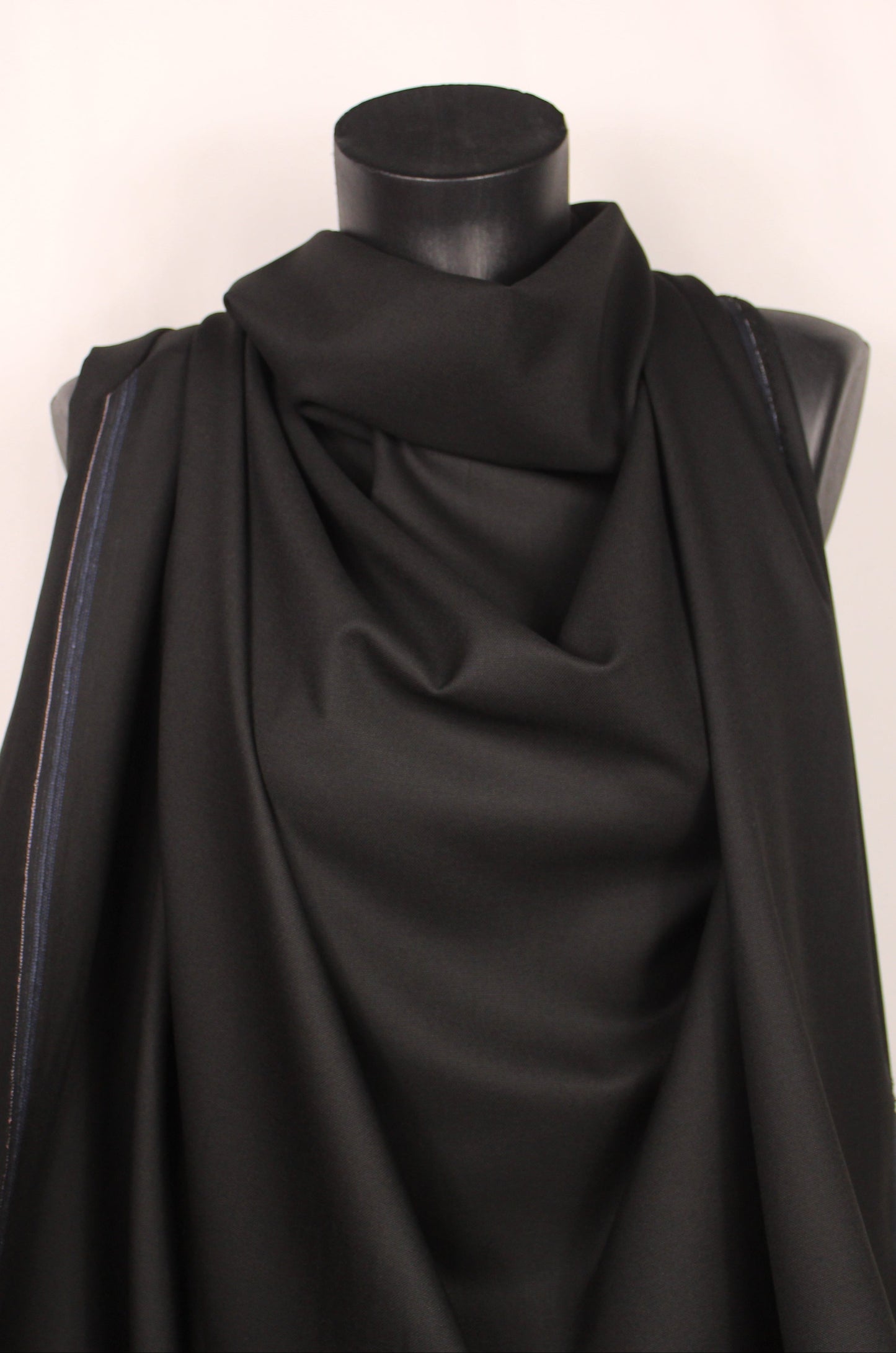 Tissu toile coton - noir - photo 4/4 | So Tissus