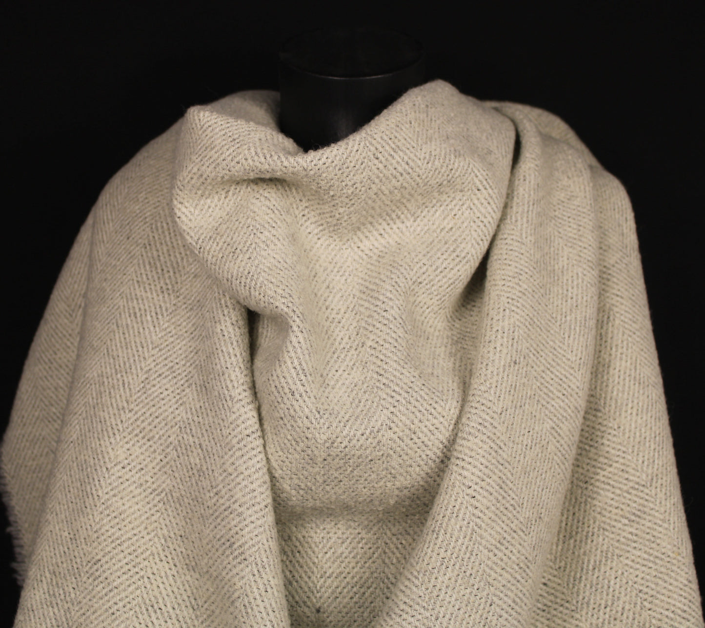 Tissu lainage - à chevron - ton gris clair - photo 4/4 | So Tissus