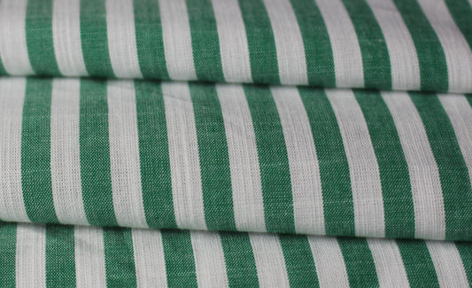 Tissus haute couture. Tissus au mètre pas cher. Tissus pas cher. Acheter tissus au mètre. Tissus français. Tissus de grandes maisons. Tissus haut de gamme. Tissus pour collection. Tissus pour createur. Jeune createur. Laine. Soie. Coton. Lin.