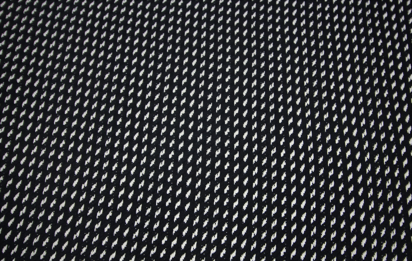 Tissu tweed coton - noir et blanc | Bennytex | Mondial Tissus | Cousette | Tissus de rêve | Tissus.net
