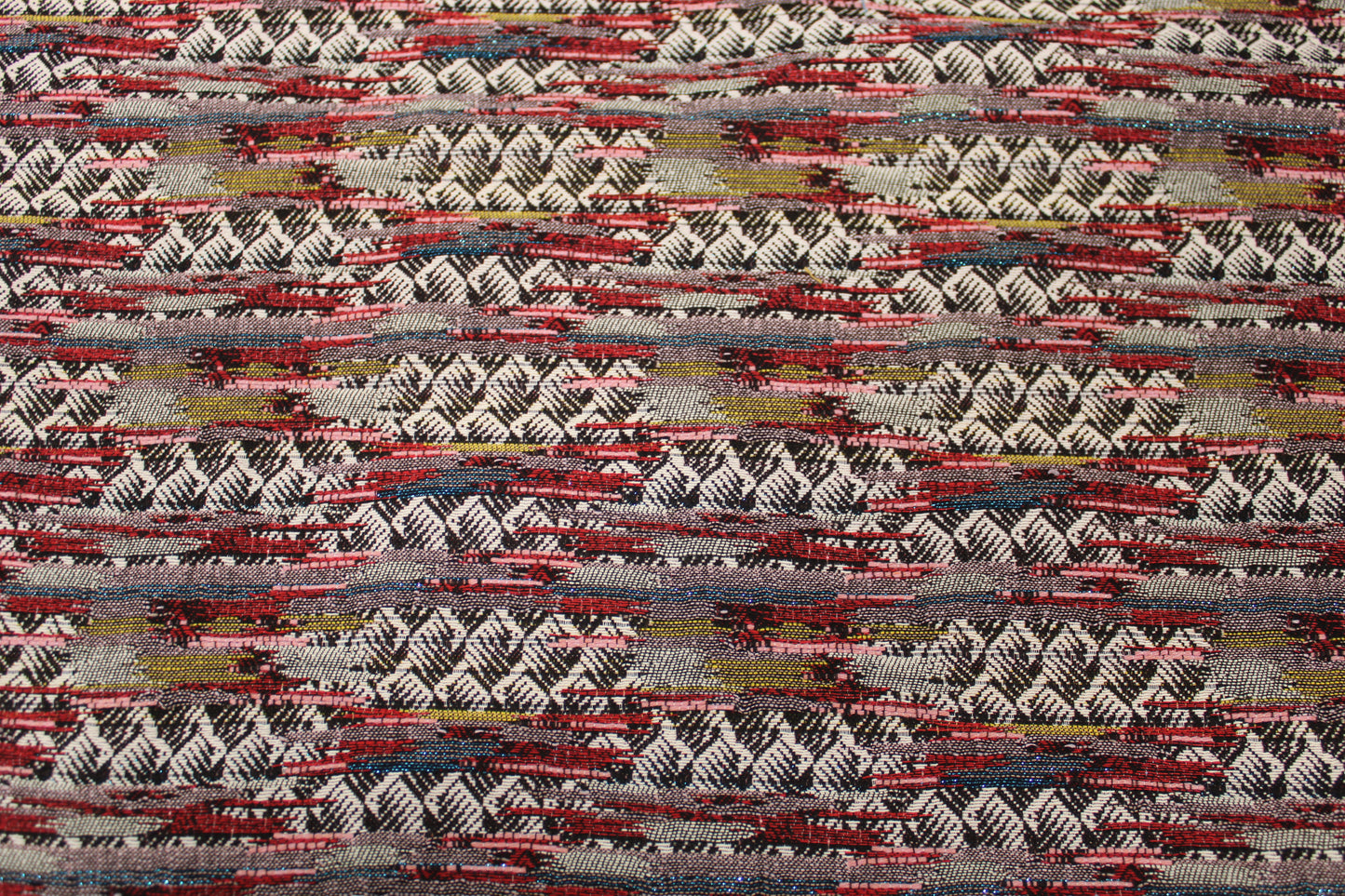 Tissu brocart motif ethnique - multicolore - photo 5/5 | So Tissus