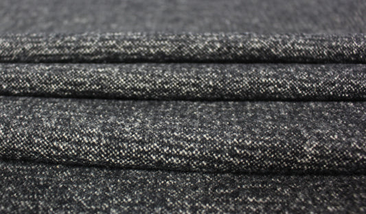 Tissus haute couture. Tissus au mètre pas cher. Tissus pas cher. Acheter tissus au mètre. Tissus français. Tissus de grandes maisons. Tissus haut de gamme. Tissus pour collection. Tissus pour createur. Jeune createur. Laine. Soie. Coton. Lin.