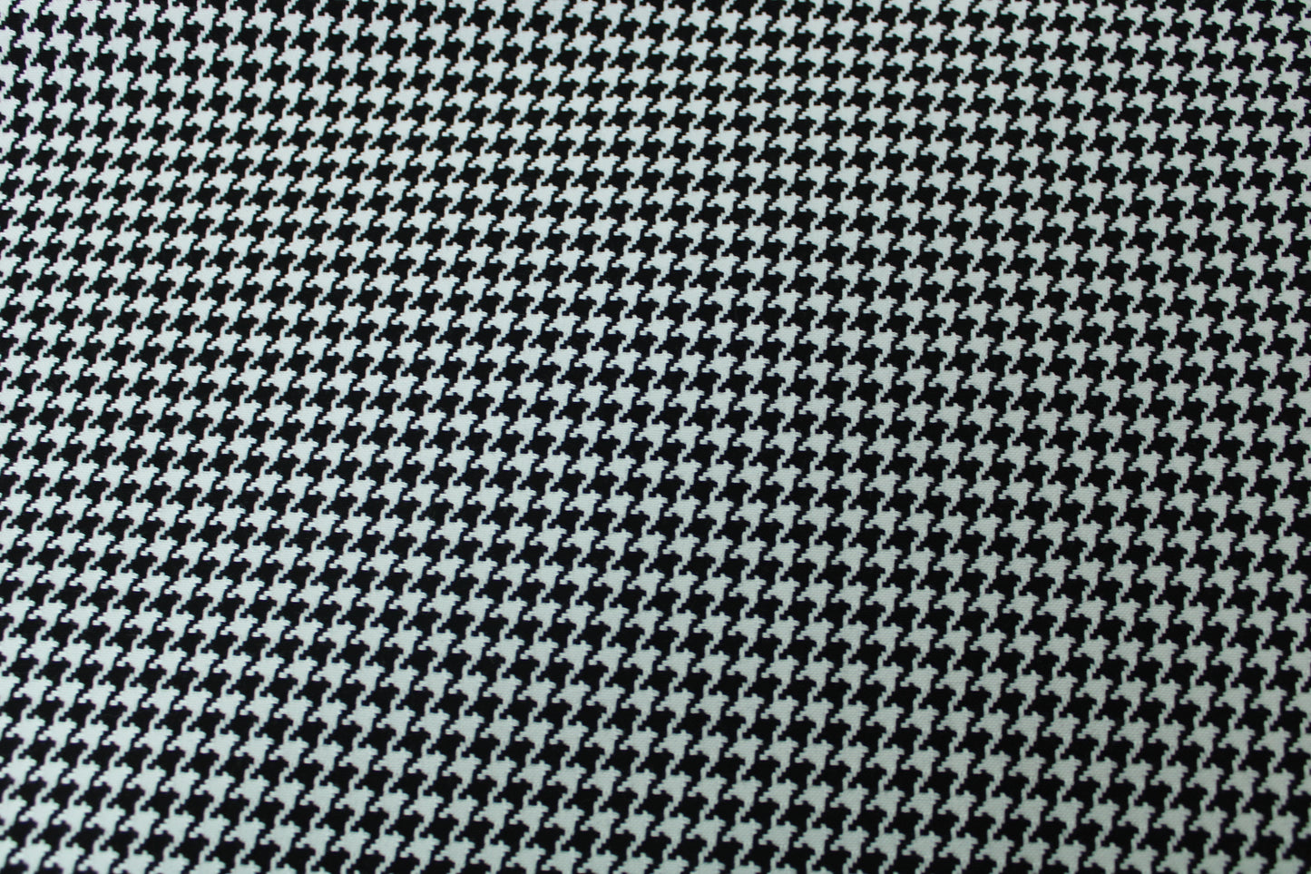 Tissu gabardine coton - pied de poule - noir et blanc - photo 5/5 | So Tissus