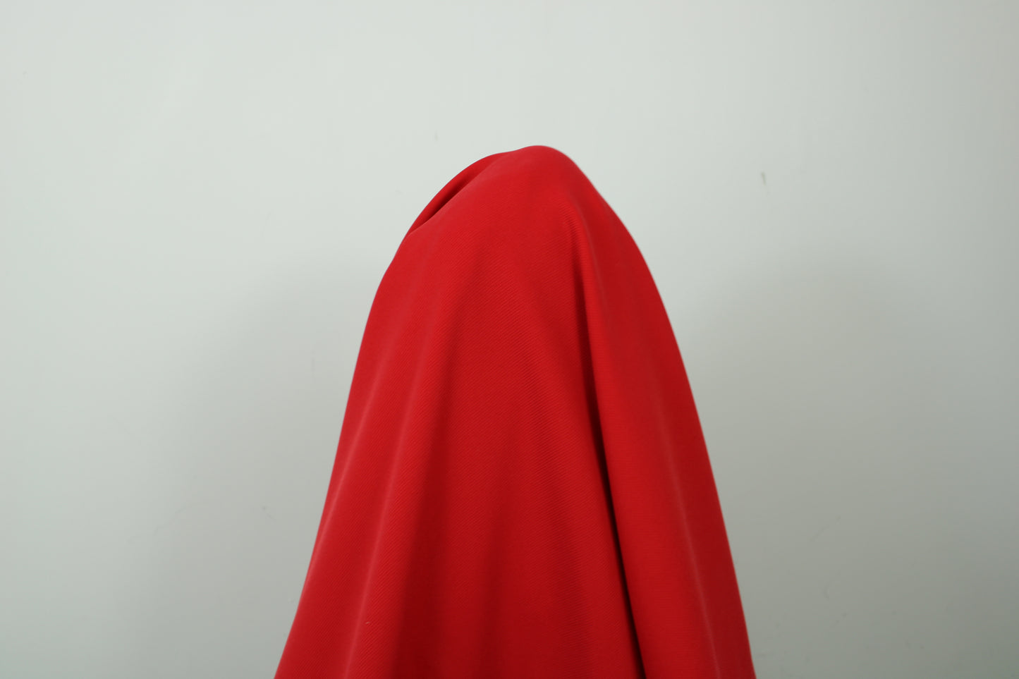 Tissu twill crêpe stretch - rouge - photo 3/3 | So Tissus