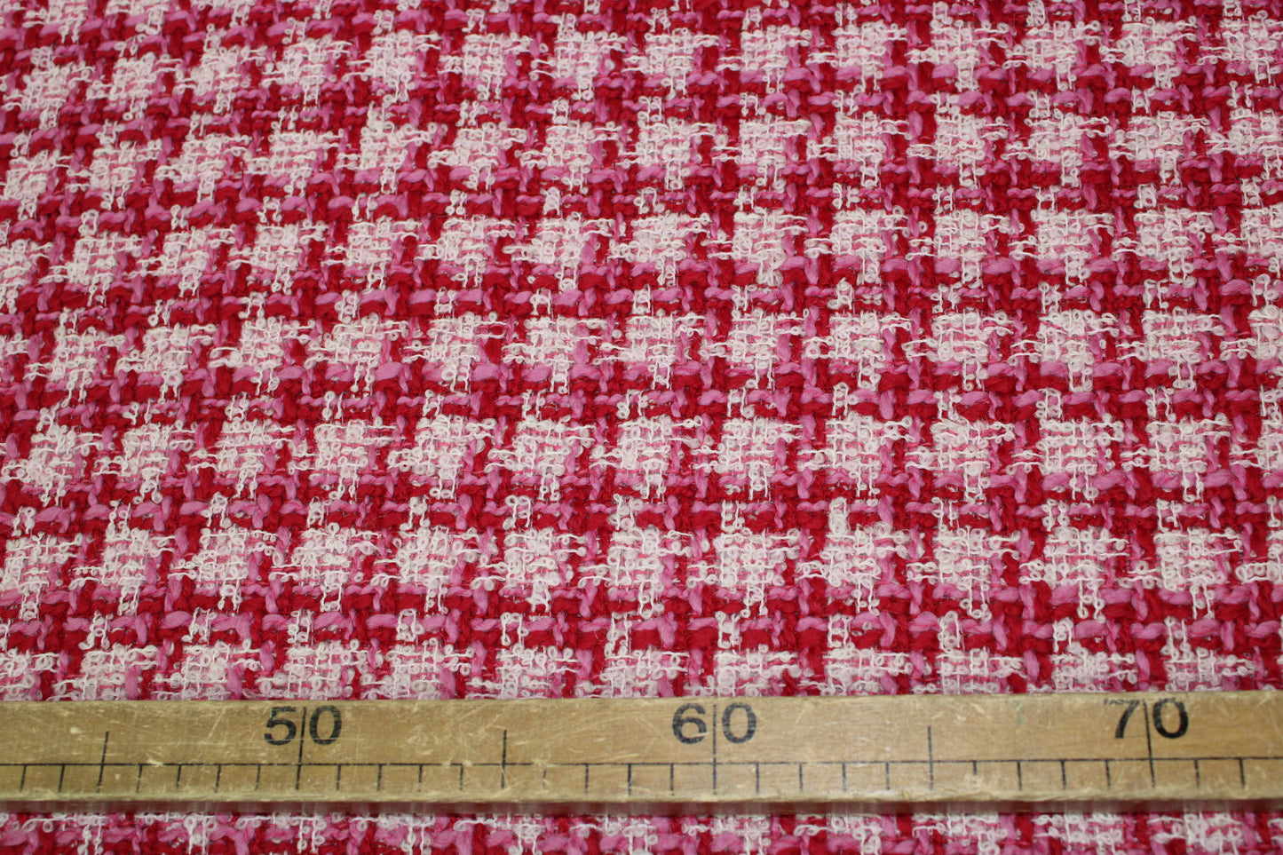 Tissu tweed de laine - à carreaux - ton blanc rouge et rose - photo 5/5 | So Tissus