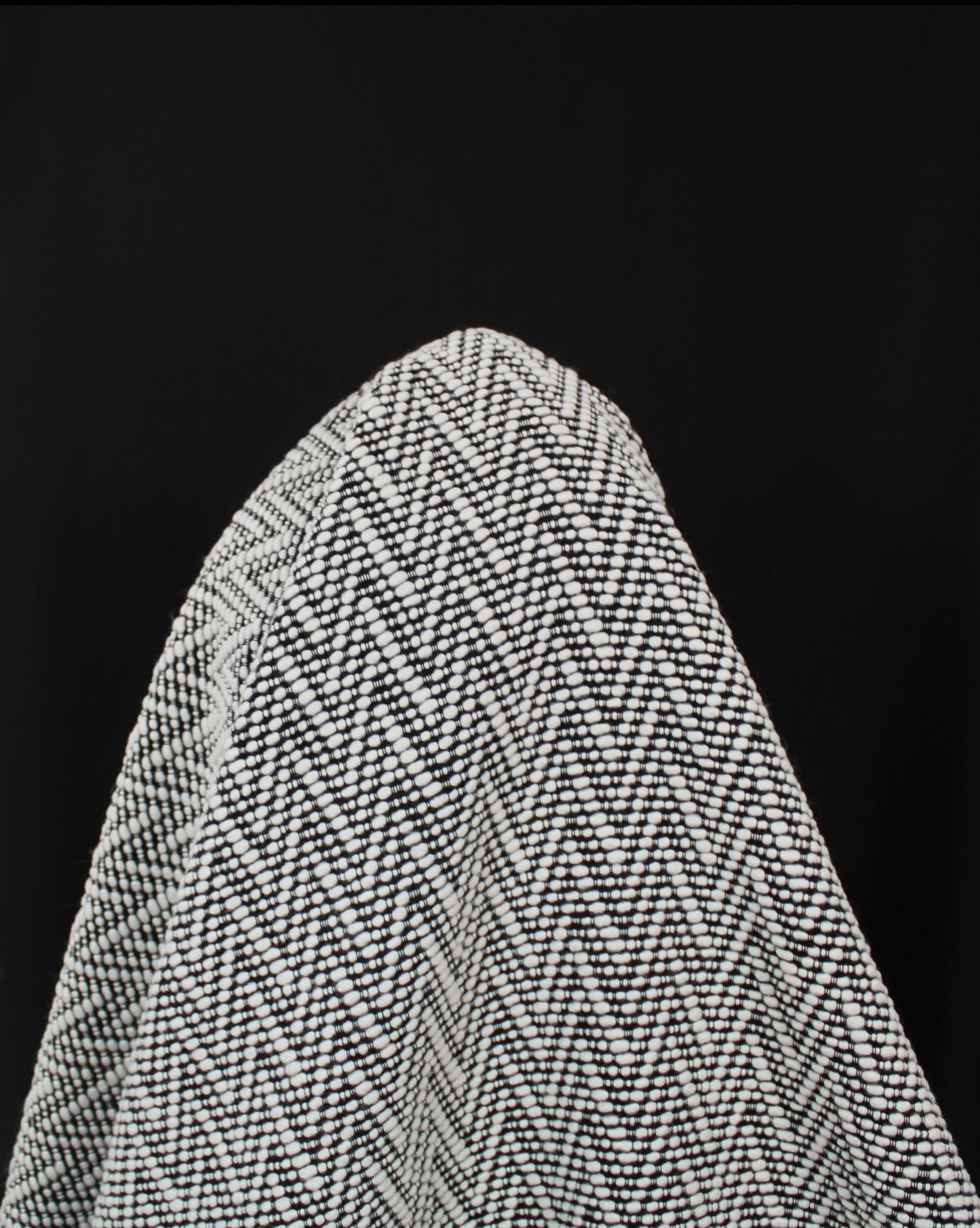 Tissu tweed de laine - motif chevron - blanc et noir - photo 5/5 | So Tissus