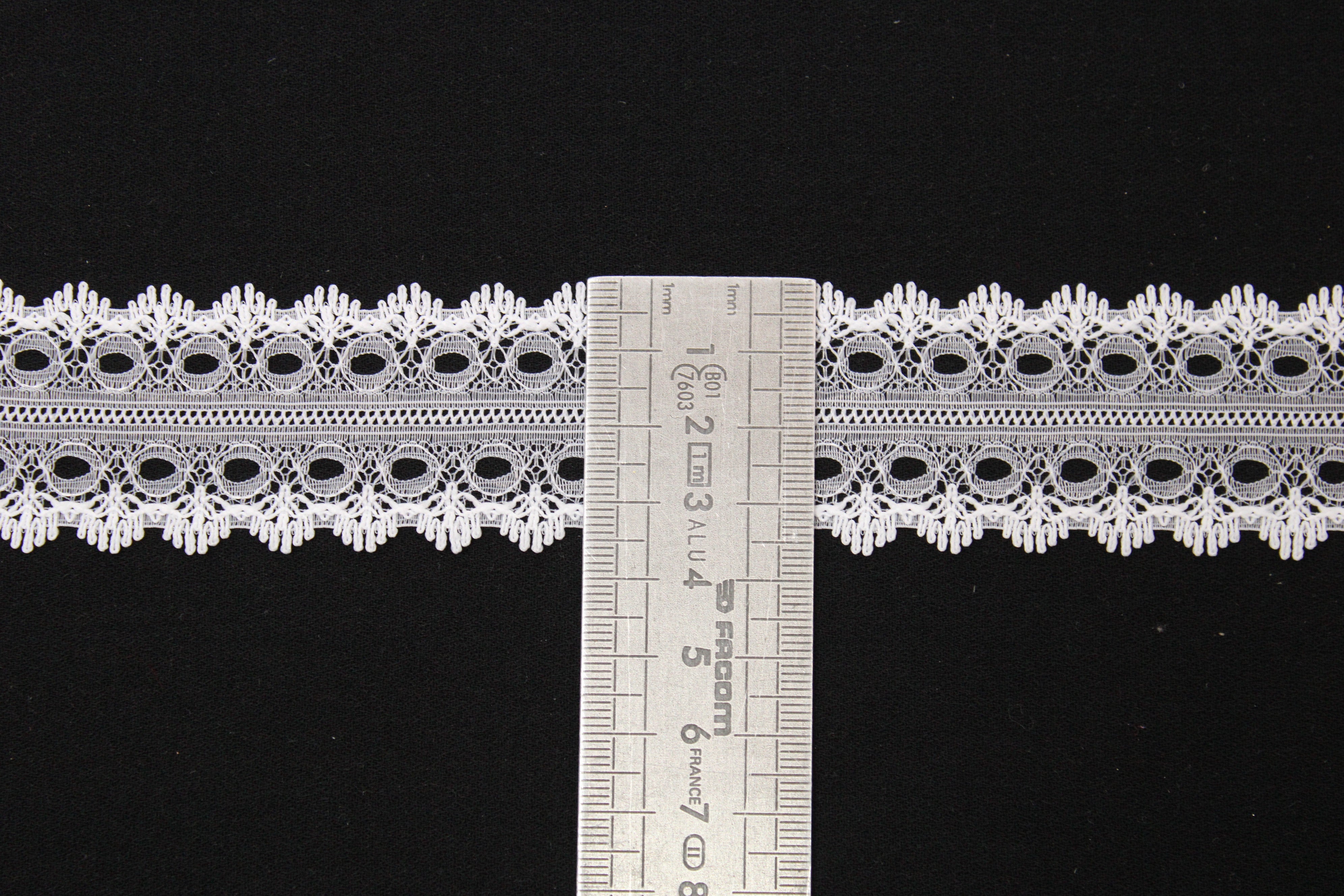Galon Dentelle Blanci (236) Et Ruban Antique - Lot D'occasion Pour Couture Créative