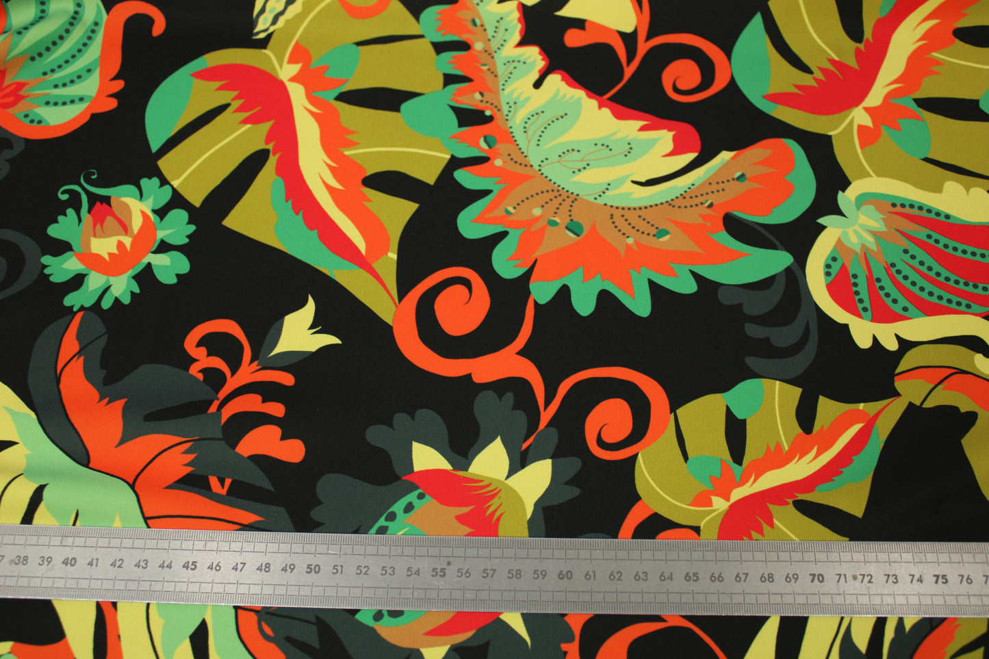 Tissu crêpe japonais - imprimé fleurs abstraites - photo 5/5 | So Tissus