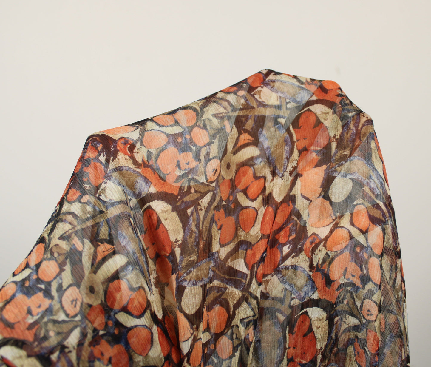 Tissu mousseline soie - imprimé fleurs abstraites - ton orangé - photo 5/5 | So Tissus