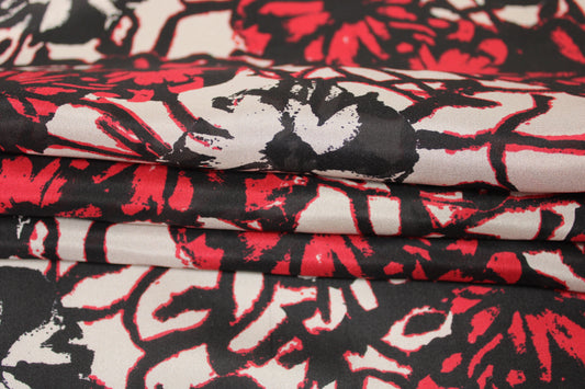 Tissu soie plume - imprimé fleurs abstraites - rouge - photo 2/5 | So Tissus