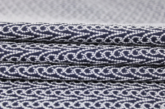 Tissu broderie anglaise - motif bélier - bleu marine et blanc - photo 2/4 | So Tissus