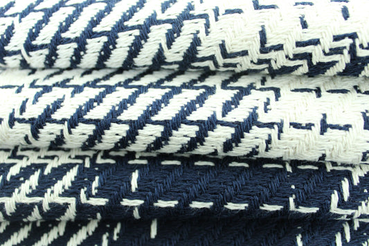 Tissu tweed coton - à carreaux bleu marine et blanc - photo 2/4 | So Tissus