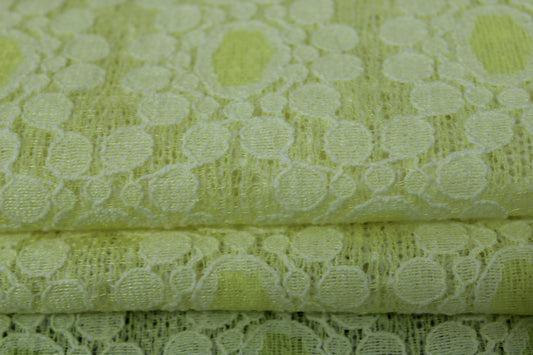 Tissu dentelle épaisse - jaune pâle - photo 2/4 | So Tissus