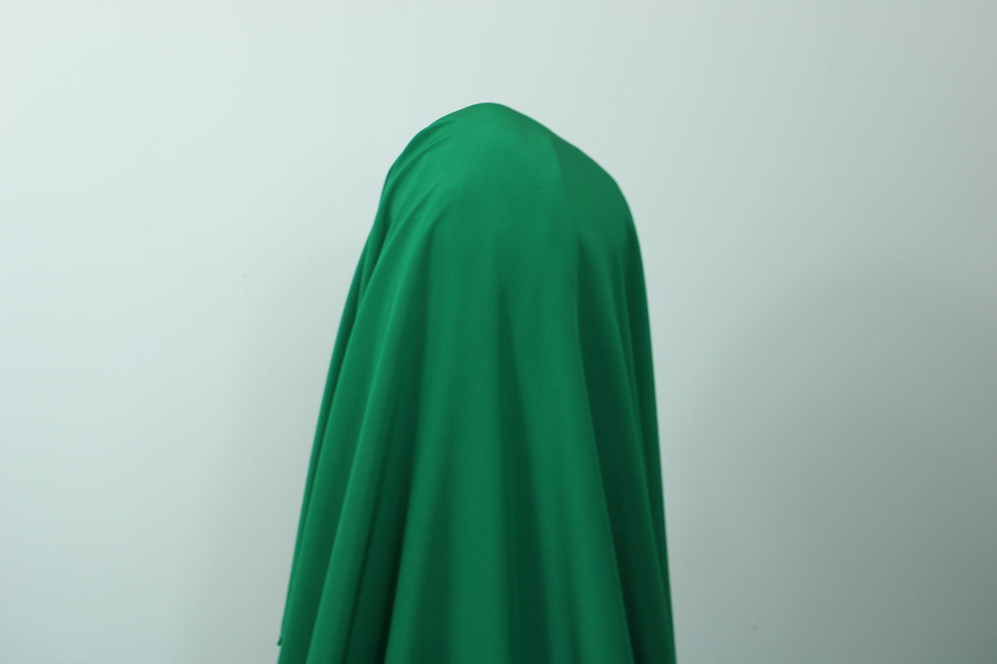 Coupon de 1,4 mètre - crêpe de chine 100% soie - vert - photo 3/3 | So Tissus