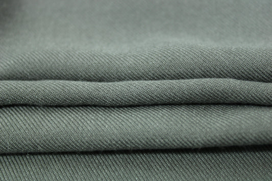 Tissu étamine de laine et viscose - gris souris - photo 2/3 | So Tissus