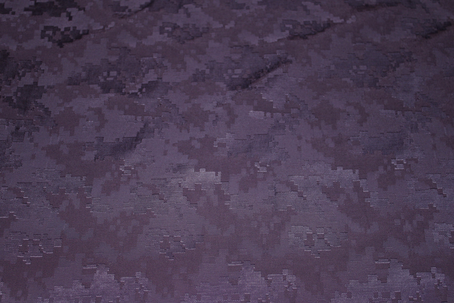 Tissu taffeta imprimé géométrique - prune - photo 5/5 | So Tissus