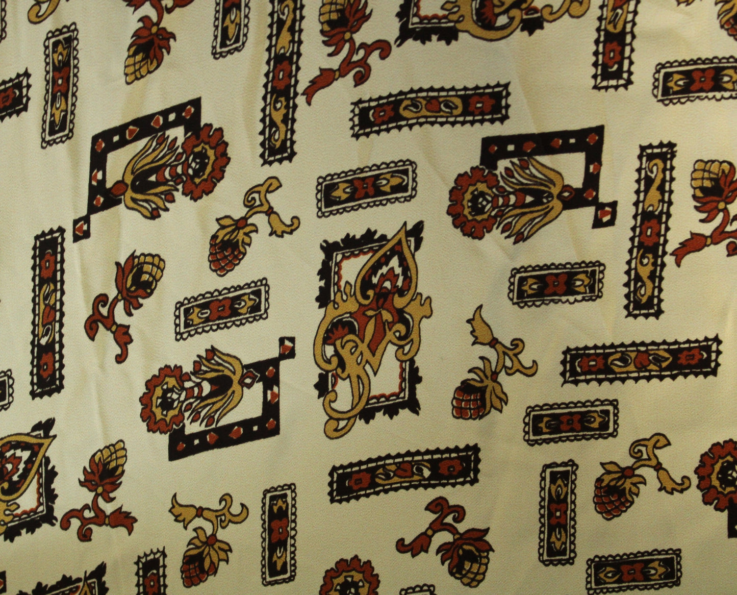 Coupon de 2,4 mètres - crêpe de chine 100% viscose - imprimé baroque - photo 4/4 | So Tissus