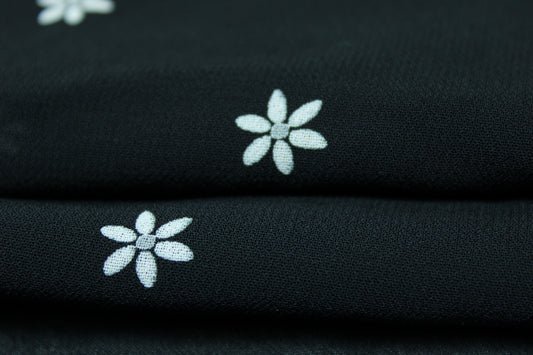 Coupon de 3 mètres - crêpe georgette polyester - imprimé fleurs blanches - photo 2/3 | So Tissus