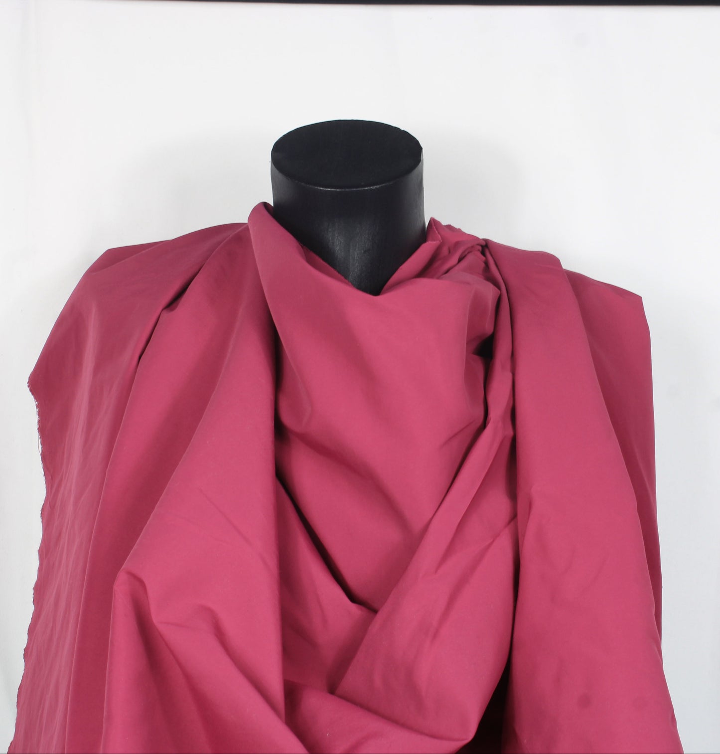 Tissu taffeta - magenta - photo 4/4 | So Tissus