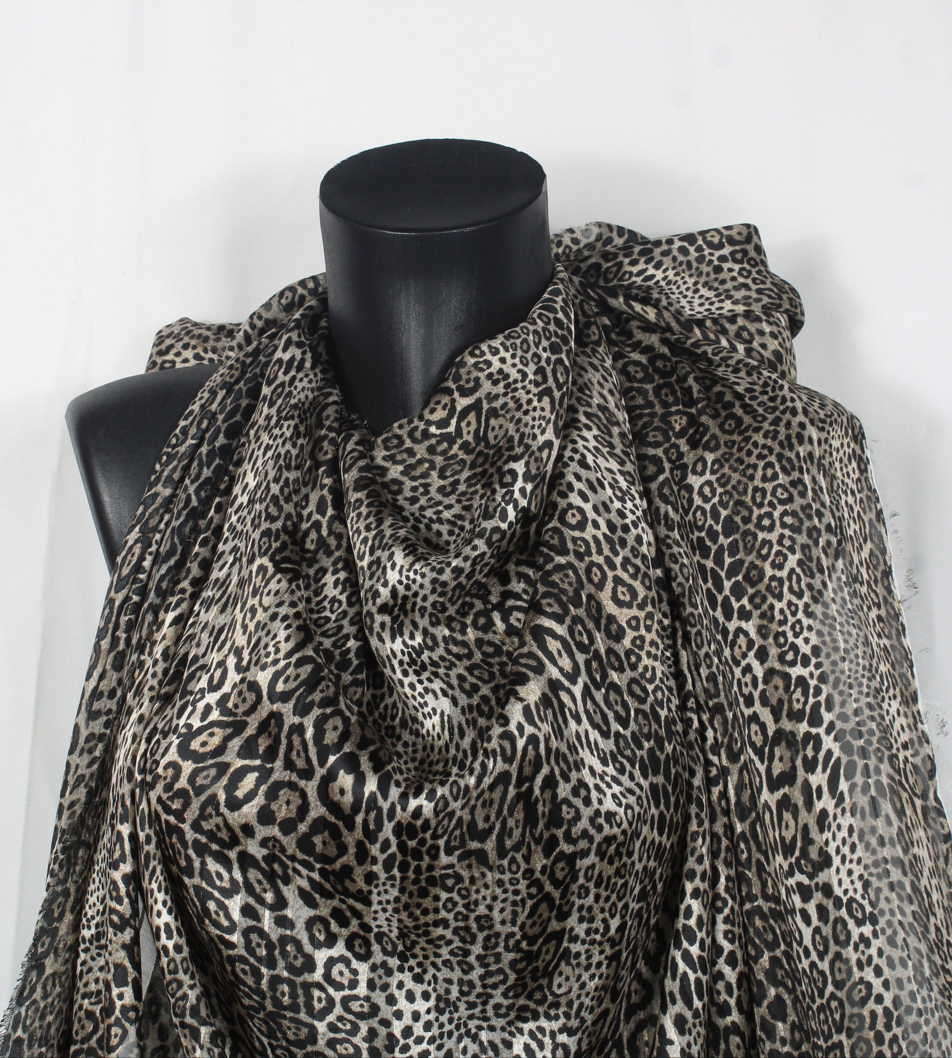 Tissu mousseline - imprimé leopard - petite taches - photo 4/5 | So Tissus