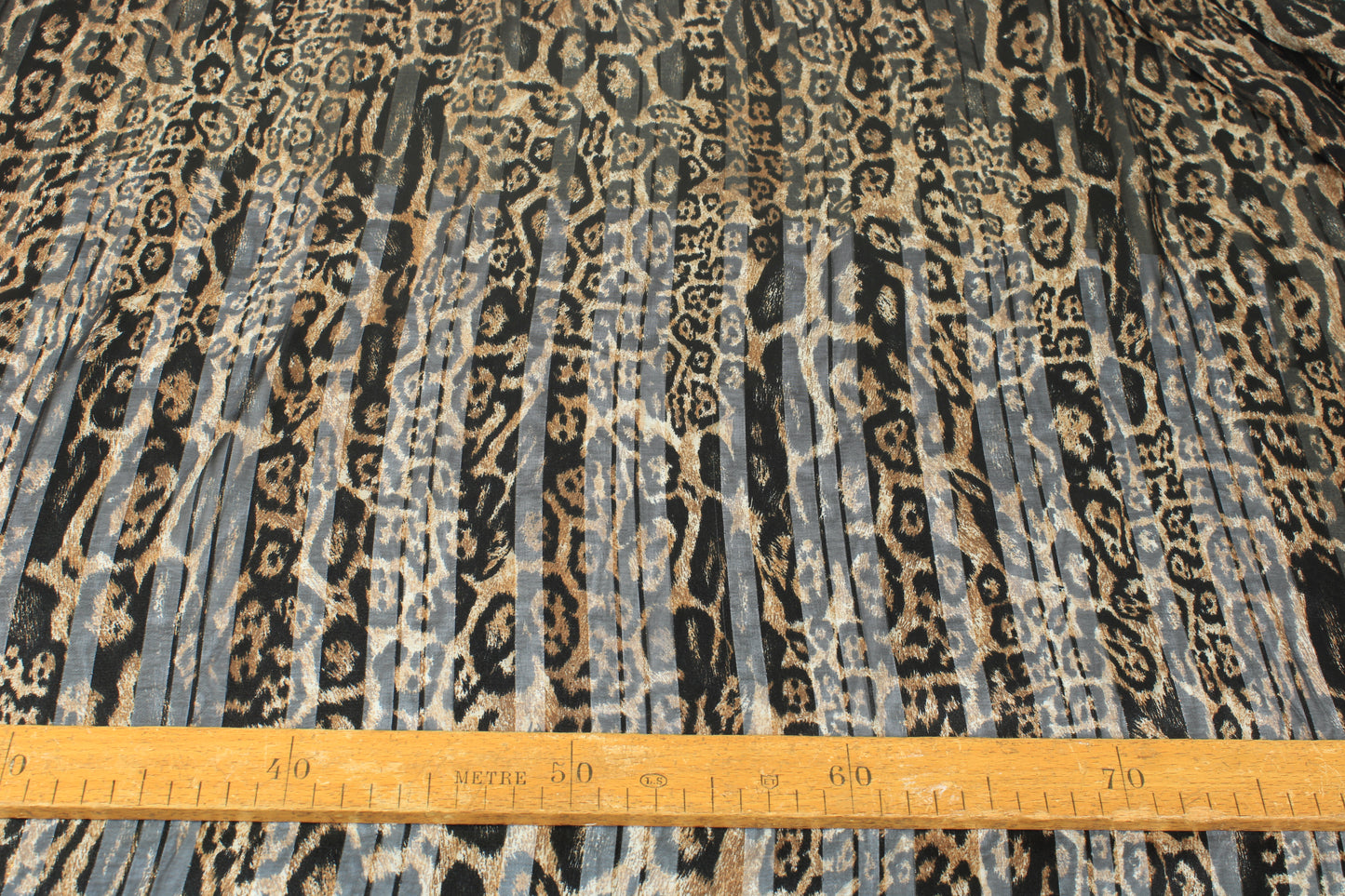 Tissu mousseline - imprimé leopard - grande tache - photo 3/5 | So Tissus