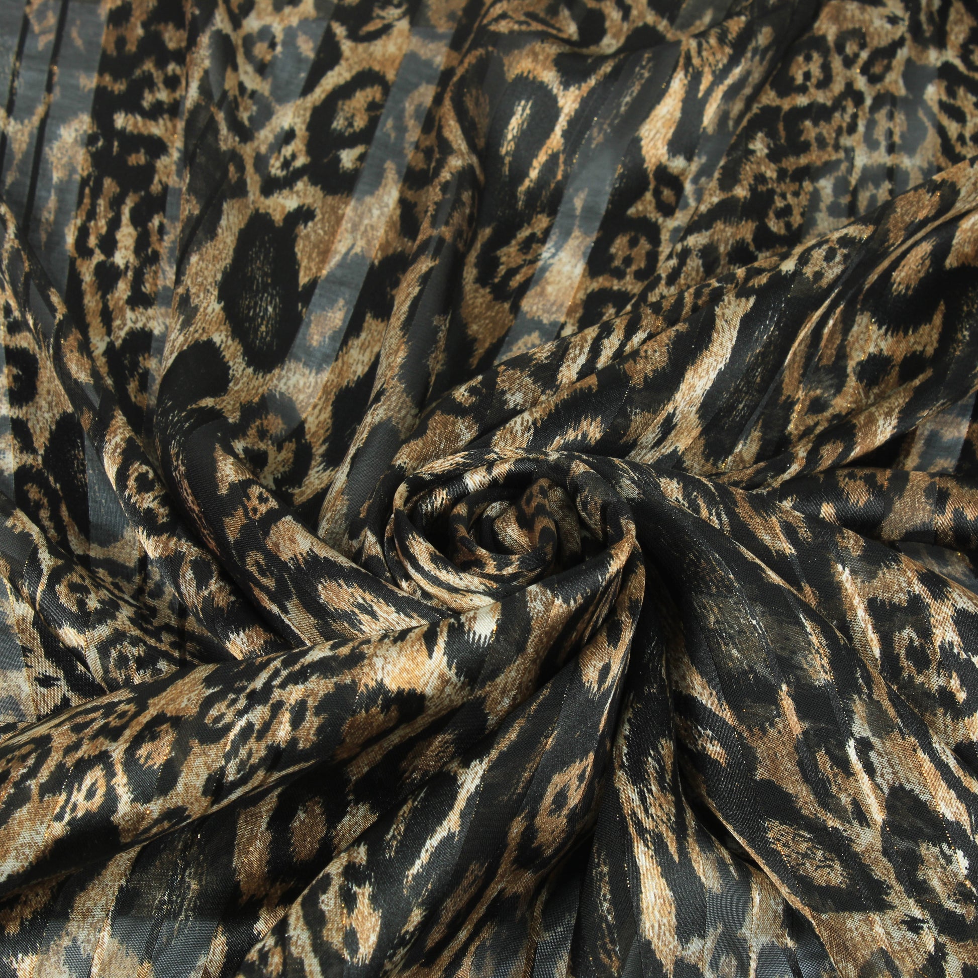 Tissu mousseline - imprimé leopard - grande tache - photo 1/5 | So Tissus