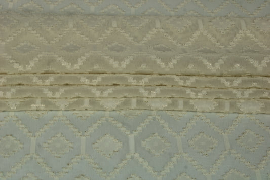 Tissu dévoré - motif losange - écru et doré - photo 2/5 | So Tissus