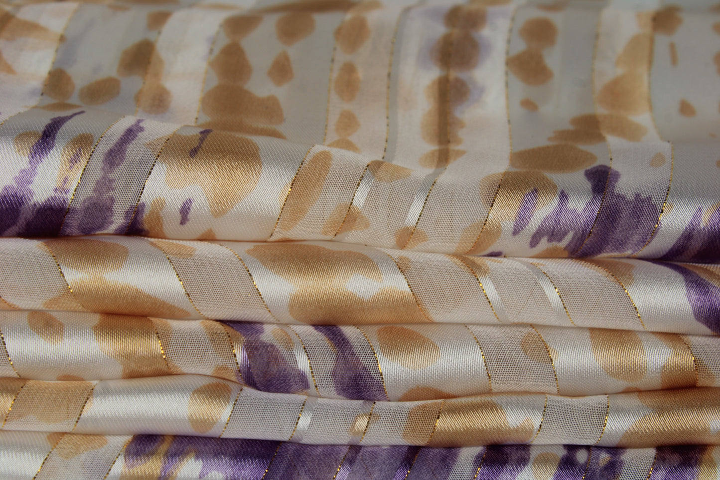 Tissu mousseline - imprimé tacheté- ton violet et mordoré - photo 2/5 | So Tissus