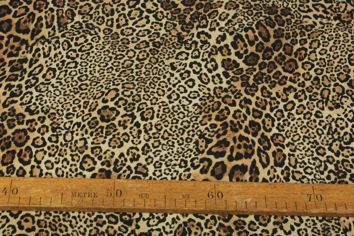 Tissu crêpe - imprimé leopard - photo 5/5 | So Tissus