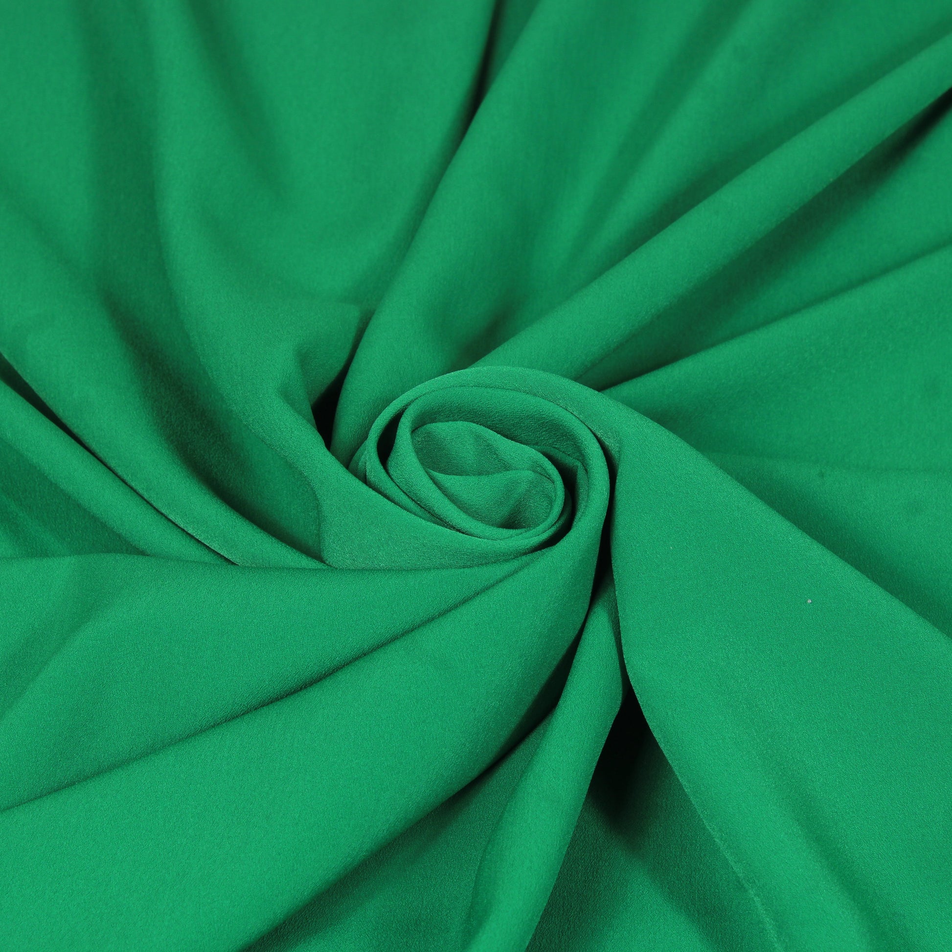 Tissu crêpe de chine - vert prairie - photo 1/4 | So Tissus