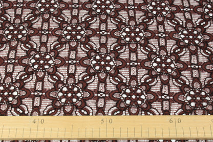 coupon de 3 mètres de dentelle - bordeaux - photo 4/4 | So Tissus