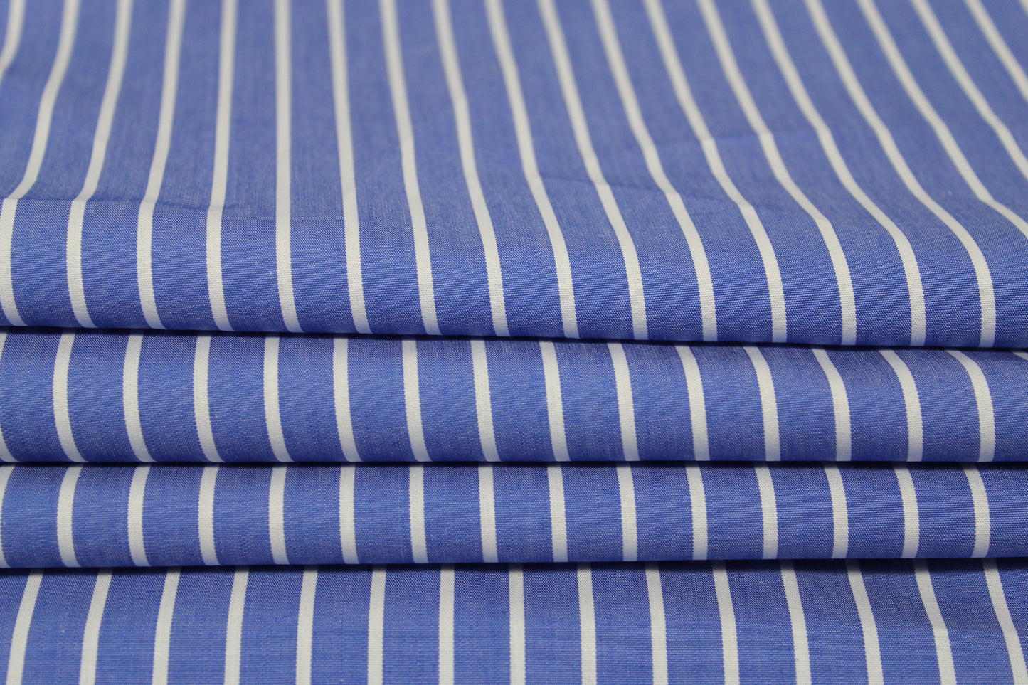 Tissu popeline coton  prestige - à rayures - blanc et bleu - photo 2/5 | So Tissus