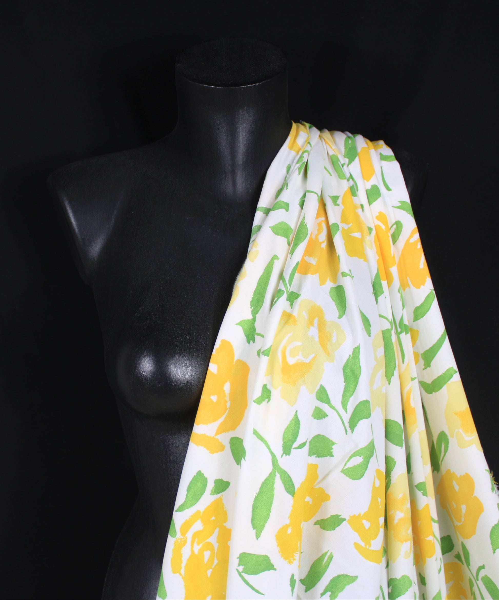 Tissu crêpe viscose - imprimé fleurs vintage - blanc vert et jaune - photo 3/5 | So Tissus