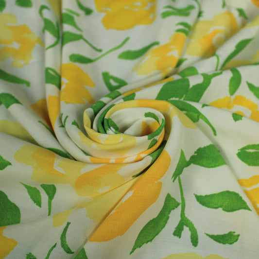 Tissu crêpe viscose - imprimé fleurs vintage - blanc vert et jaune - photo 1/5 | So Tissus