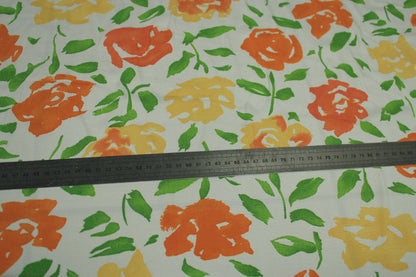 Tissu crêpe viscose - imprimé fleurs vintage - blanc, vert, orange - photo 5/5 | So Tissus