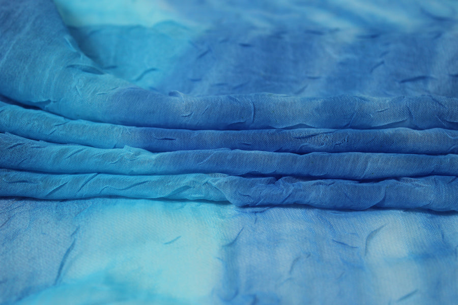 Tissu crêpon  - imprimé vague vintage - ton bleu