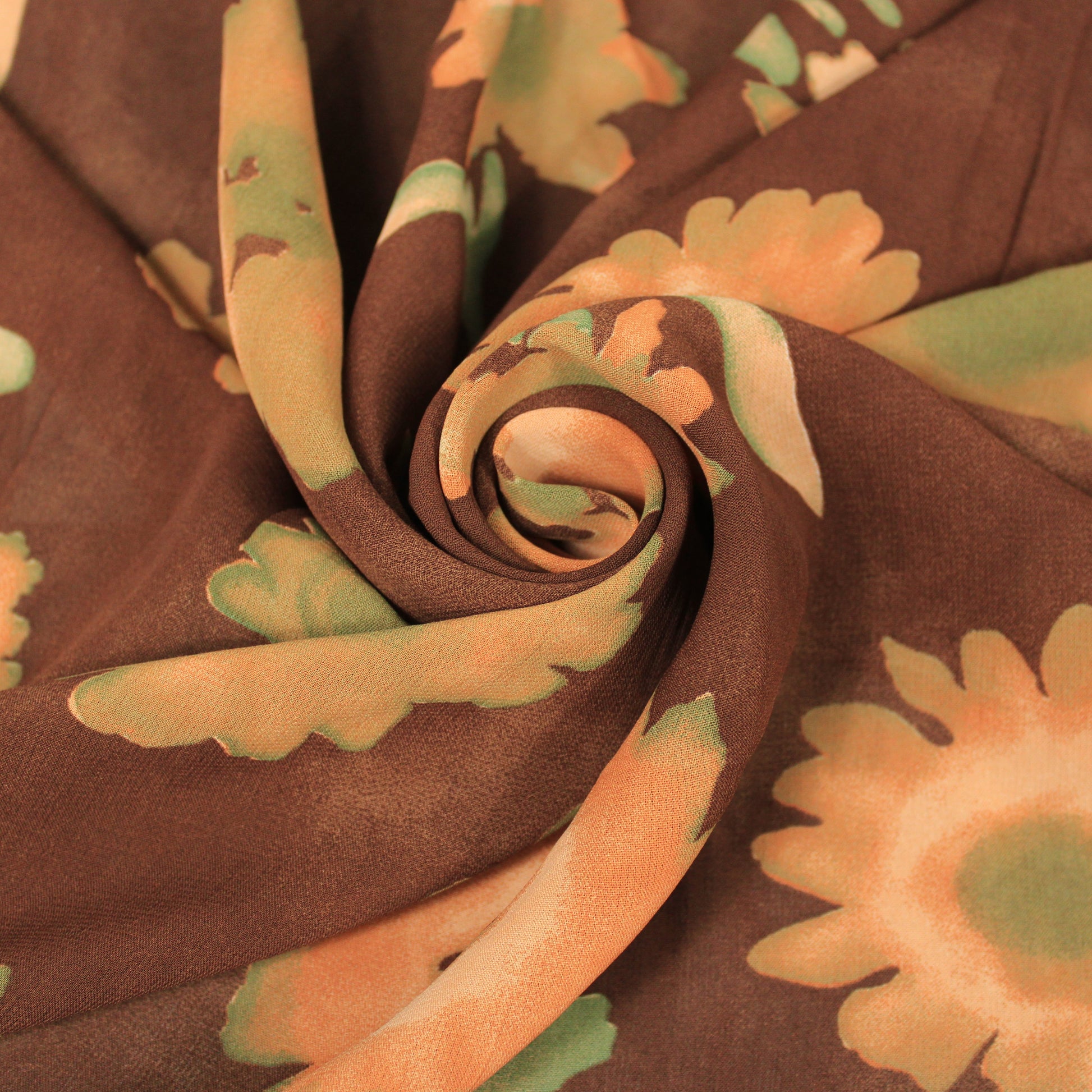 Tissu crêpe georgette  - imprimé fleurs vintages - ton marron et saumon - photo 1/5 | So Tissus