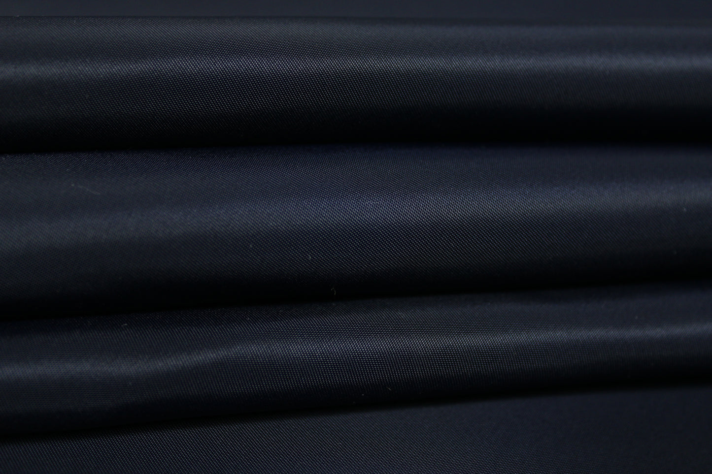 Tissu technique imperméable - bleu marine - photo 2/4 | So Tissus