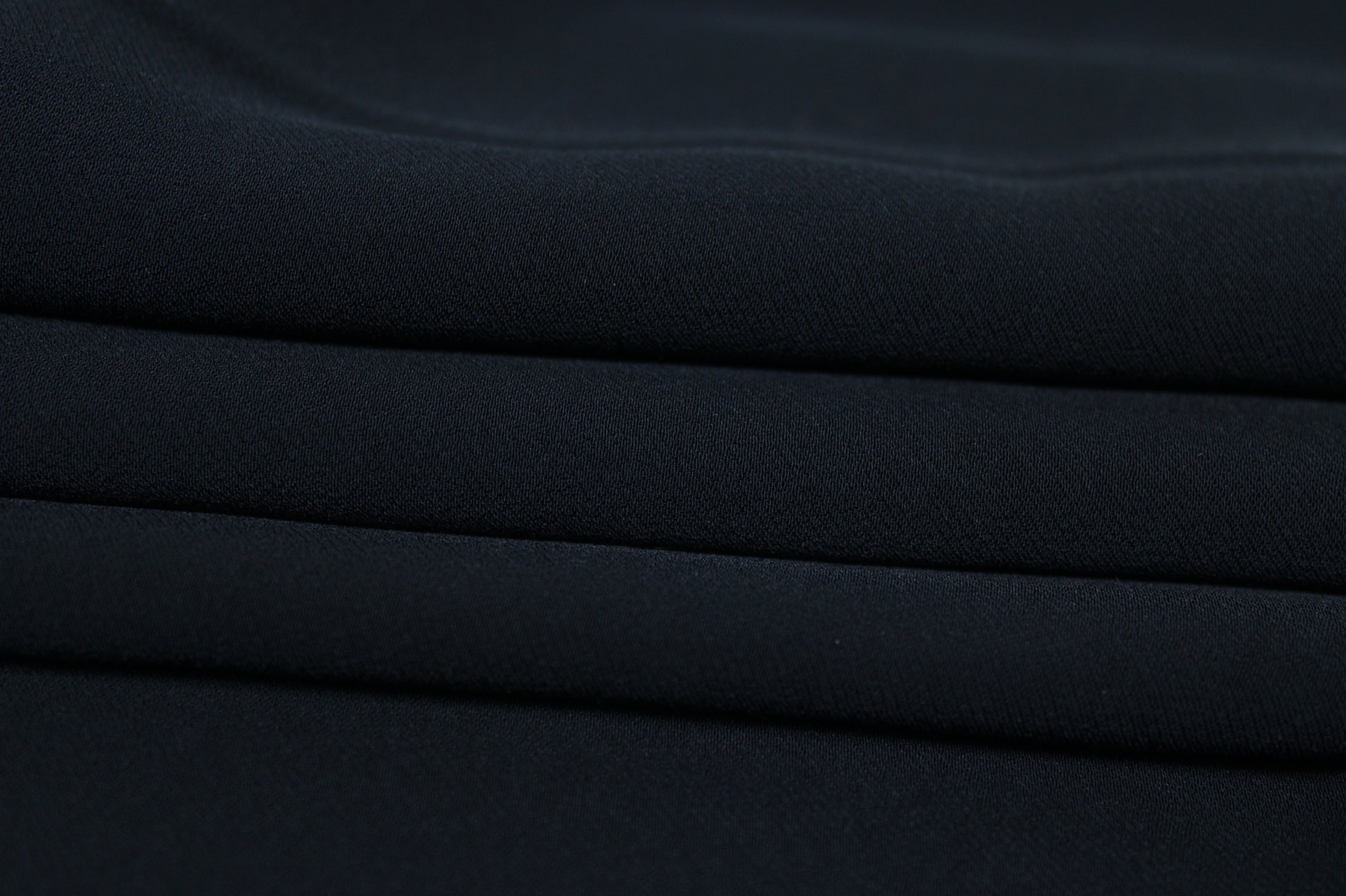 Tissu crepe stretch - bleu marine - photo 2/4 | So Tissus